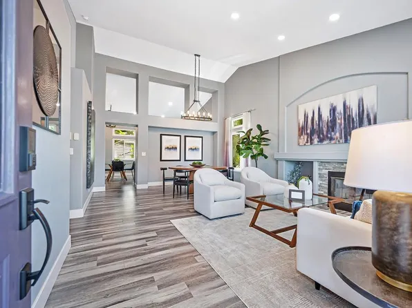 401 Seaton Dr, Folsom, CA 95630