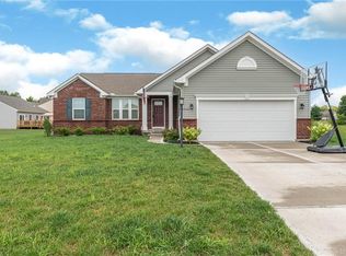 7351 Timber Wolf Dr, Franklin, OH 45005