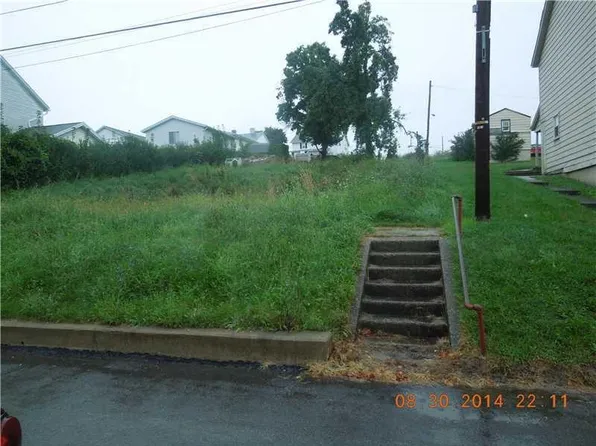 110 Lincoln St, Cokeburg, PA 15324