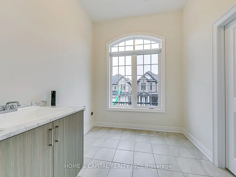 59 William Crawley Way — Photo 36