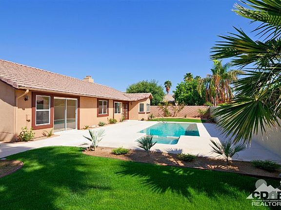 4th image of 44150 Mariposa Ct