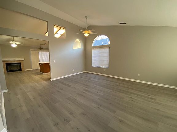 2nd image of 9177 Cerrolinda Cir