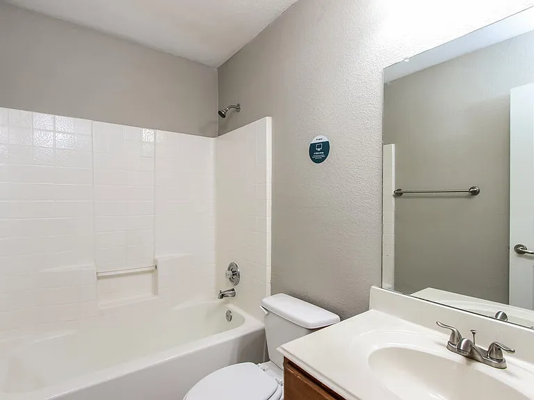 714 Nichols Dr — Photo 18