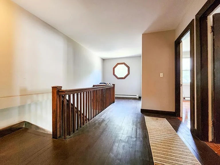 44 Washburn St — Photo 15
