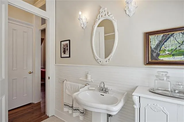 1333 Josephine St — Photo 17