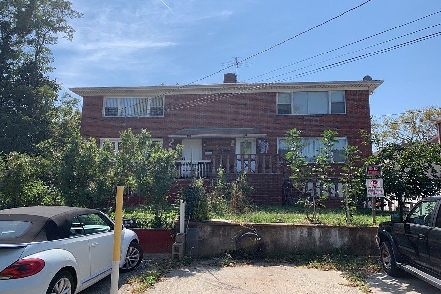 1st image of 344 Bryant Ave