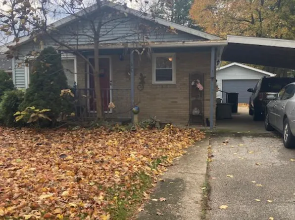 767 W Frank St, Caro, MI 48723