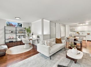 328 E 11th Ave #409, Vancouver, BC V5T 4W1