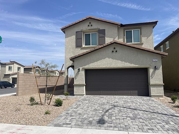 2nd image of 4742 Arctic Cliffs Ave