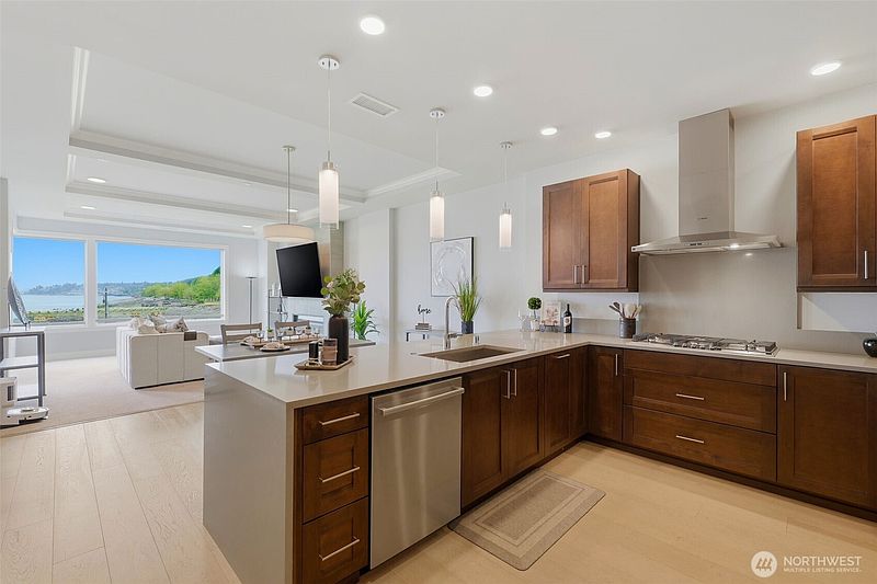 3rd image of 4907 Main Street #214