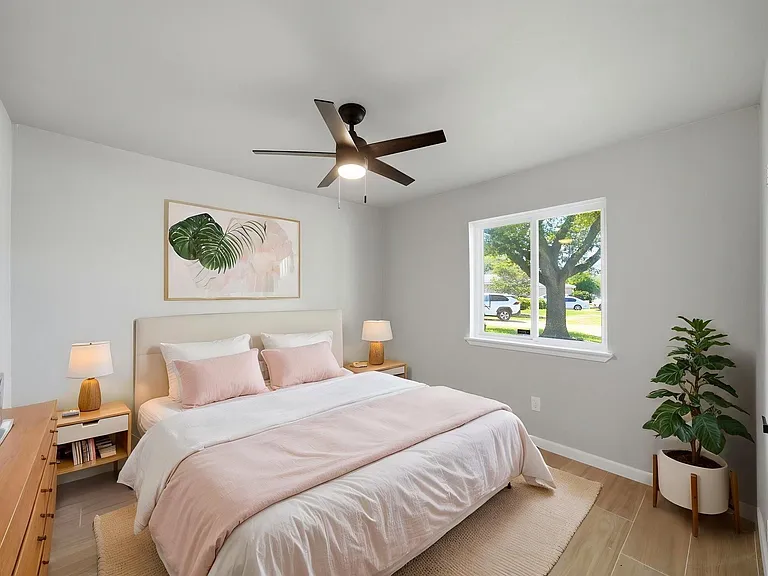 7530 Millbrae Ln — Photo 8