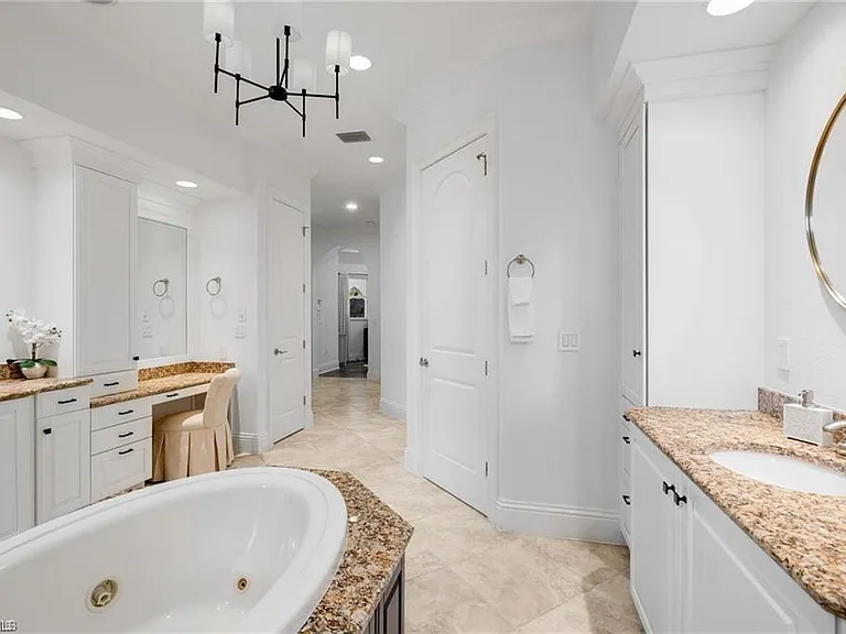 18580 Verona Lago Dr — Photo 19