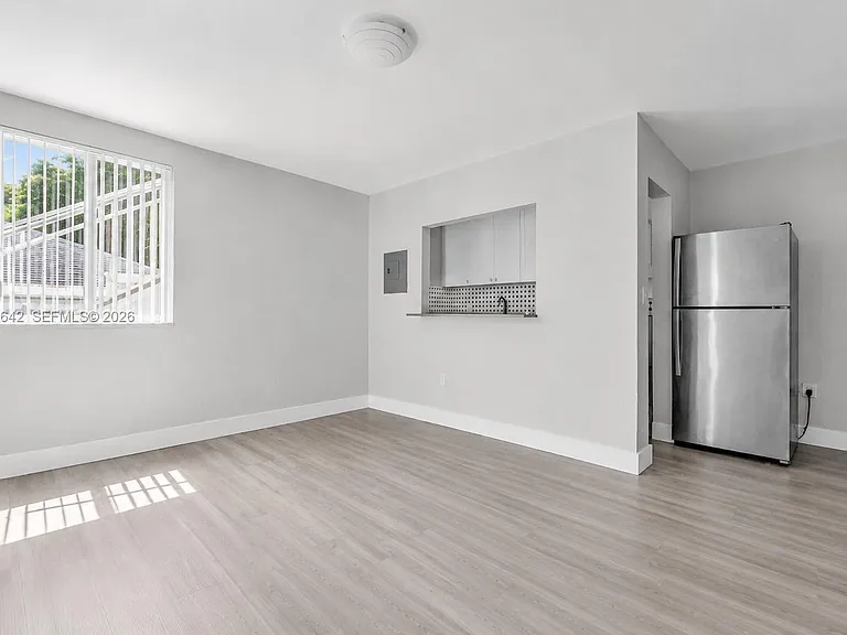 6647 SW 59th Pl #102 — Photo 4