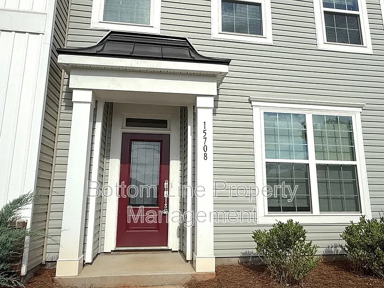 15708 Country House St — Photo 2