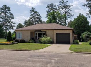 611 Forest Pl, Tomahawk, WI 54487