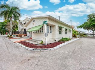 104 Plaza St E, Bradenton, FL 34208