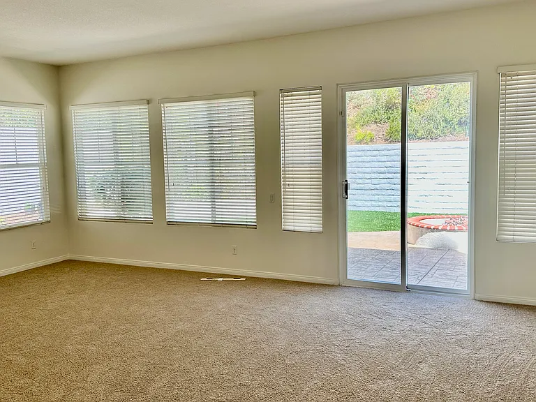 2770 Sanderling Ct — Photo 14