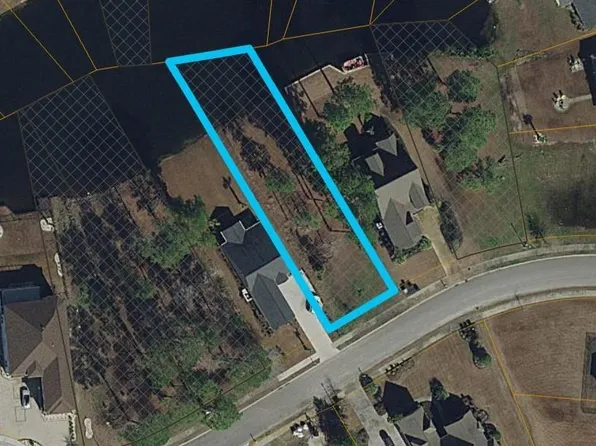 1027 Clamour Ct., Conway, SC 29526