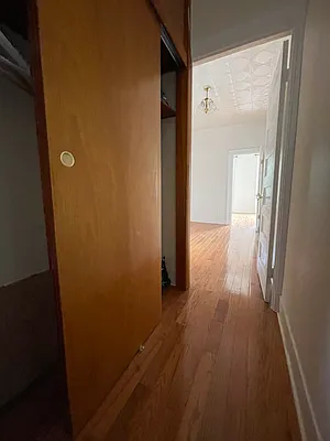 Rented by Bond New York | media 7