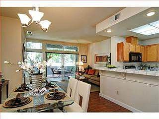 5th image of 1829 Parkview Green Cir