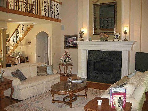 3rd image of 5395 Mission Hills Dr