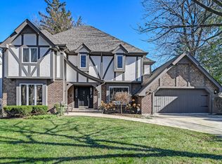 549 N Garfield Ave, Hinsdale, IL
