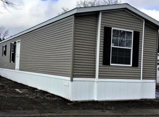 407 W Aberdeen Dr, Holland, OH 43528