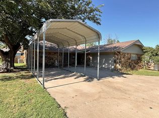 20 Delaware Dr, Shawnee, OK 74801