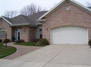 1589 Primrose Ln, Fairborn, OH 45324