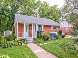 1321 S Buchanan St, Arlington, VA 22204
