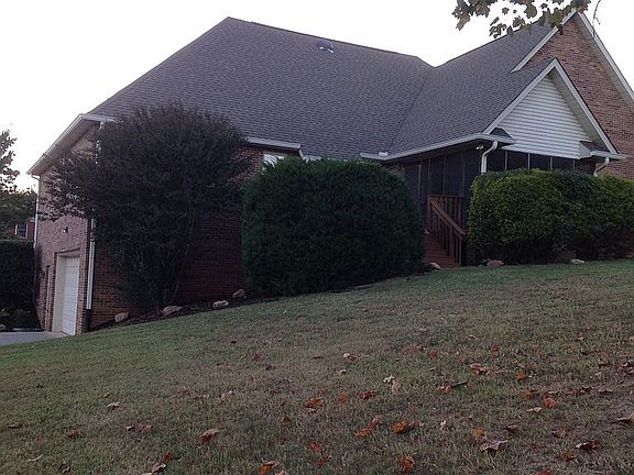 3rd image of 608 Snowshill Way