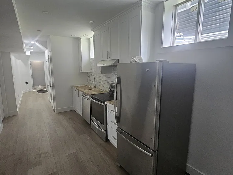84 Beland Ave N #BASEMENT — Photo 7