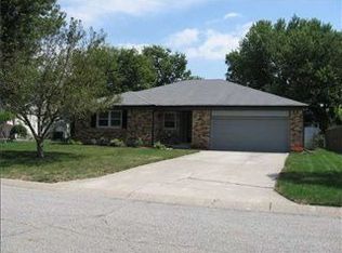40 Sleepy Hollow Ct, Westfield, IN 46074