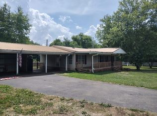 12595 Ovil Rd, Hopkinsville, KY 42240