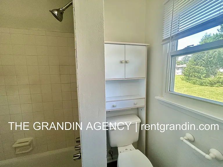 2153 Mulberry St — Photo 17
