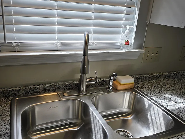 2546 S Cobb Loop Rd — Photo 6