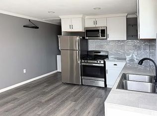 38 Larkspur Ln, Clifton, NJ 07013