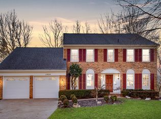 1820 Abbey Oak Dr, Vienna, VA 22182