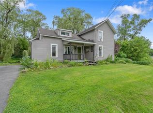 388 Sutton Rd, Pennellville, NY 13132