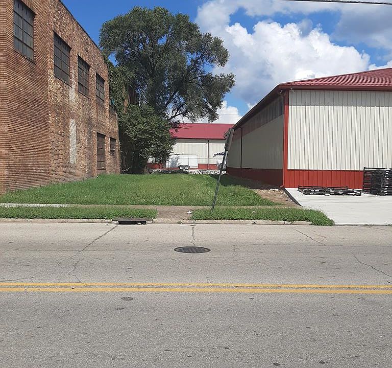 1st image of 1403 9th St