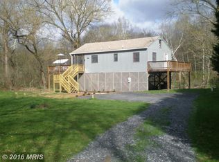 2410 Deer Rapids Rd, Strasburg, VA 22657