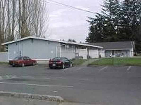 1230 Ash Ave, Marysville, WA
