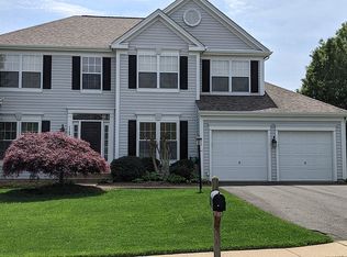 7789 James Hard Ct, Manassas, VA 20111