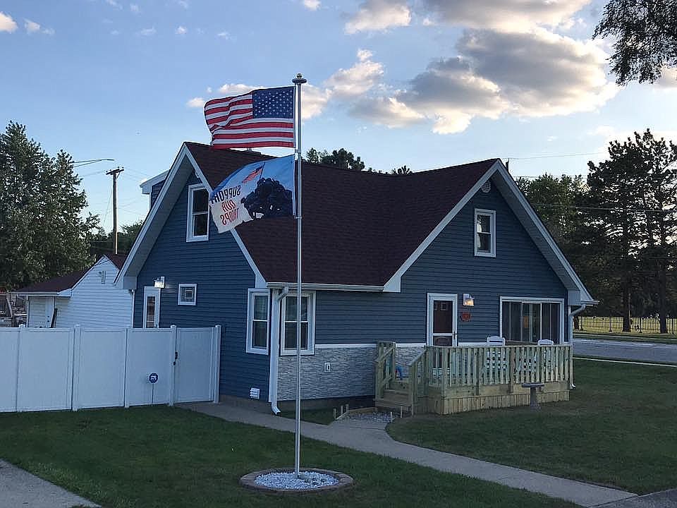 1st image of 1 Hayes Dr