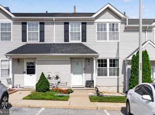 5 Gristmill Ln, Pine Hill, NJ 08021