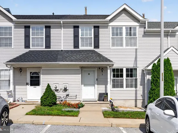 5 Gristmill Ln, Pine Hill, NJ 08021