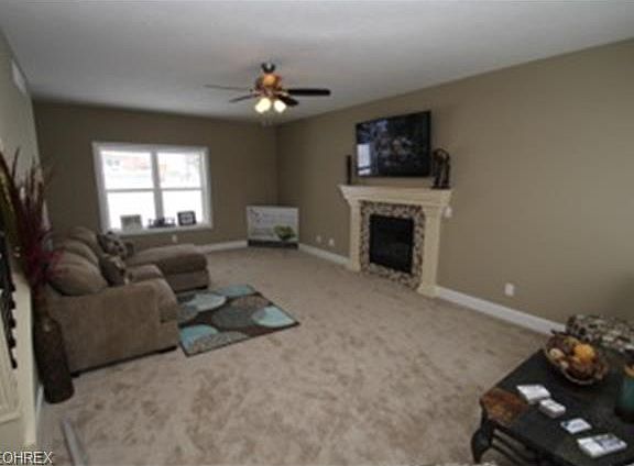 4th image of 4856 Mandarin Dr