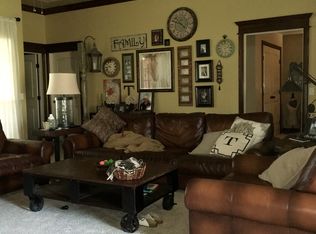 1103 White View Dr, Blanchard, OK 73010