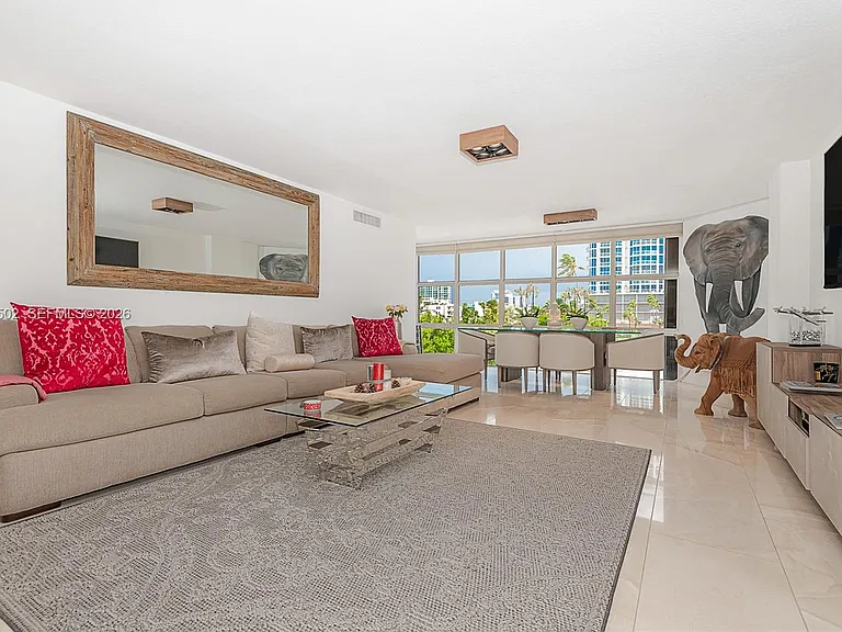 6423 Collins Ave #309 — Photo 8