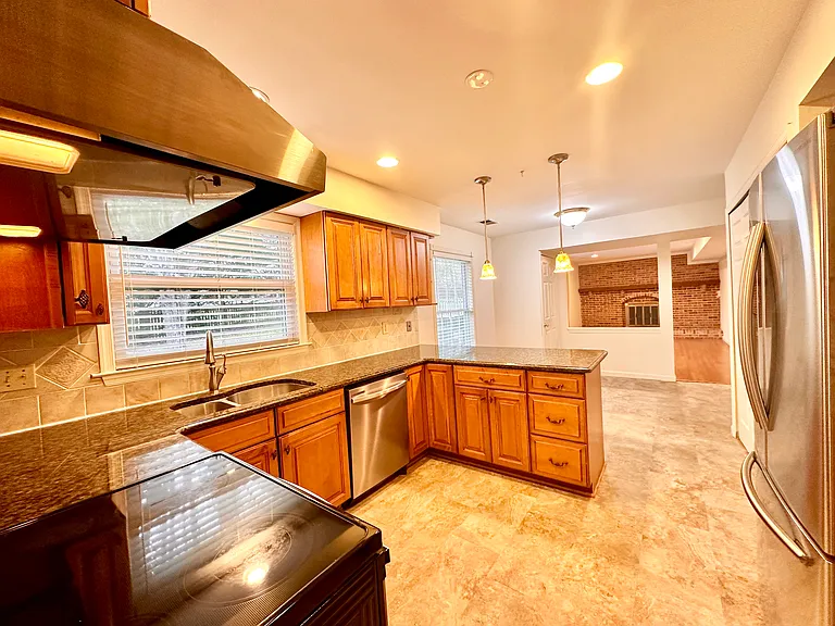 Logwood Ln — Photo 3